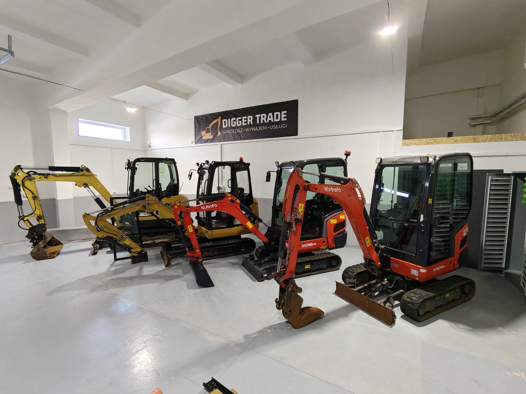 sprzedaż minikoparek