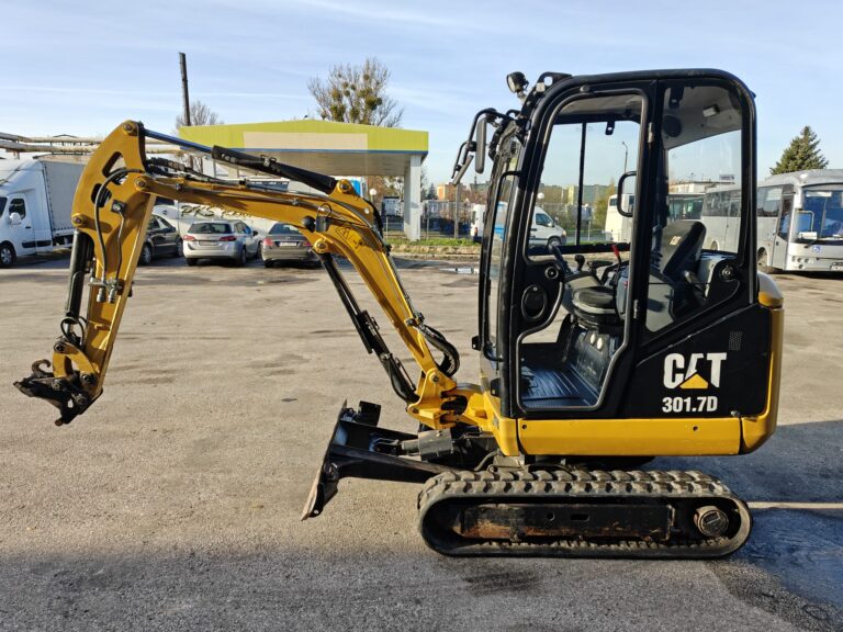 Caterpillar 301.7D 2017r