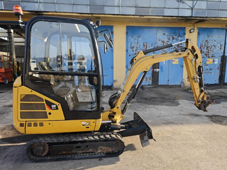 Caterpillar 301.7D 2017r