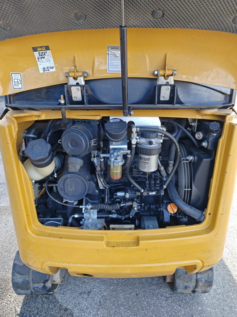 Caterpillar 301.7D 2017r