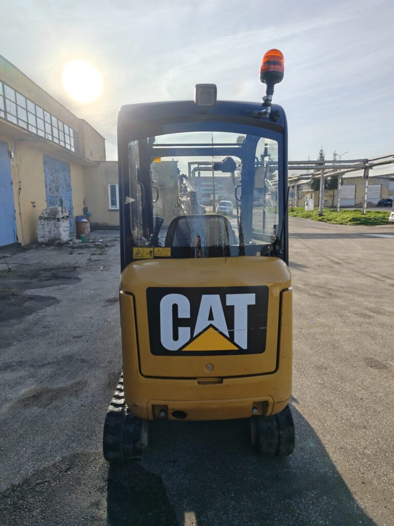 Caterpillar 301.7D 2017r