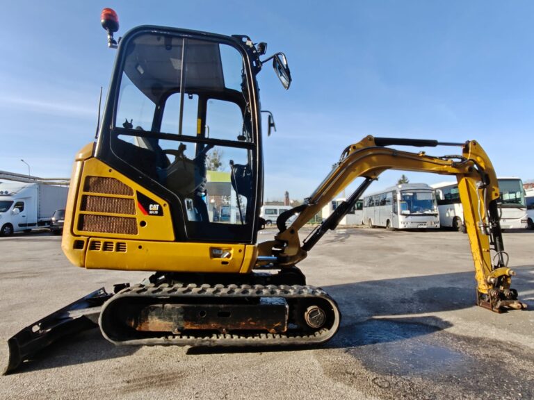 Caterpillar 301.7D 2017r