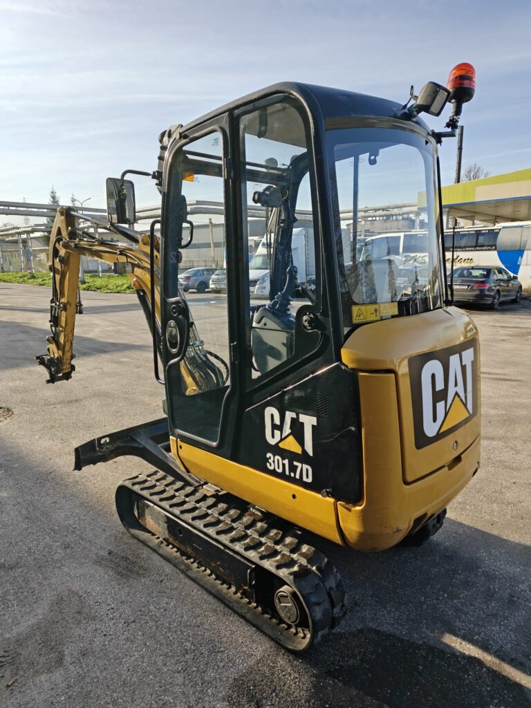Caterpillar 301.7D 2017r