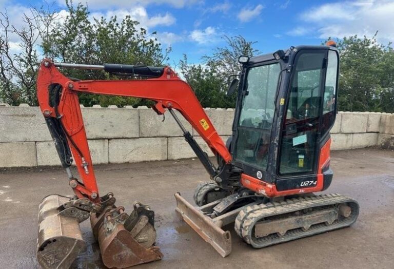 Kubota U27-4 2021