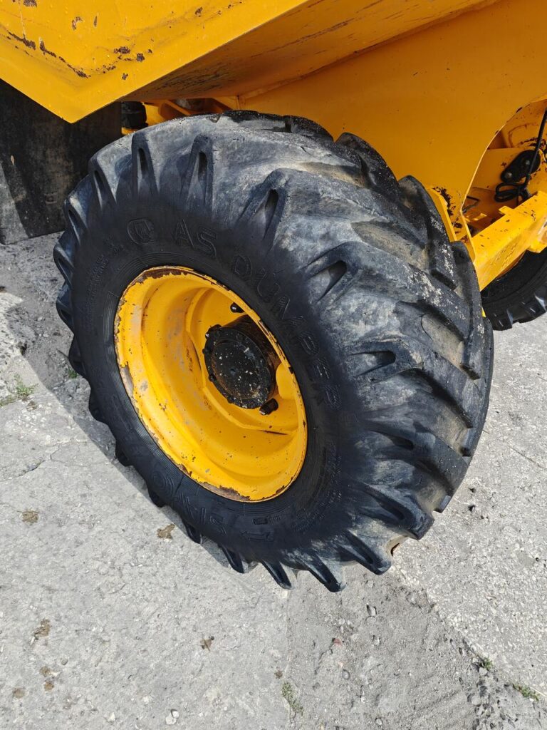 JCB 3T 2020r