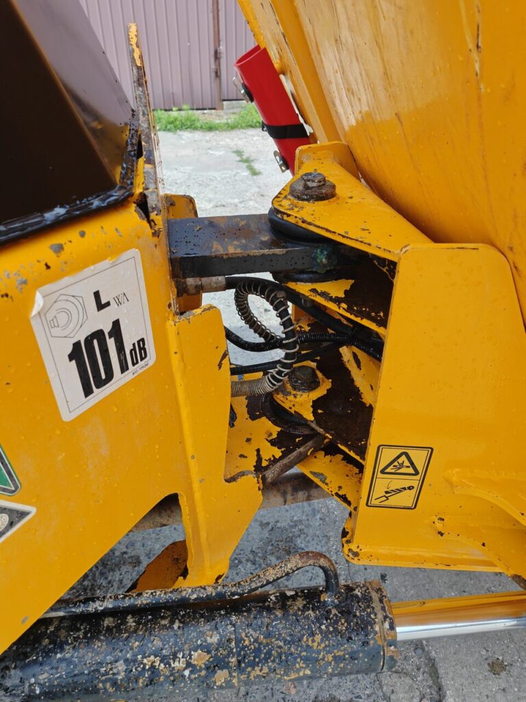 JCB 3T 2020r