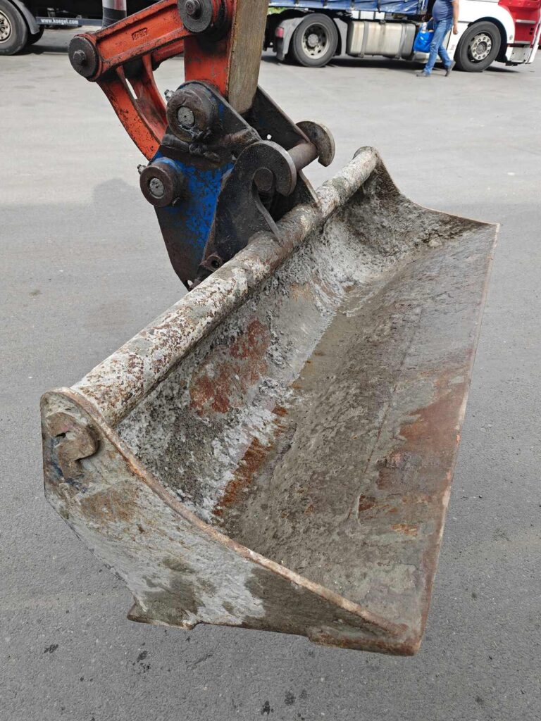 Kubota U27-4 2017r
