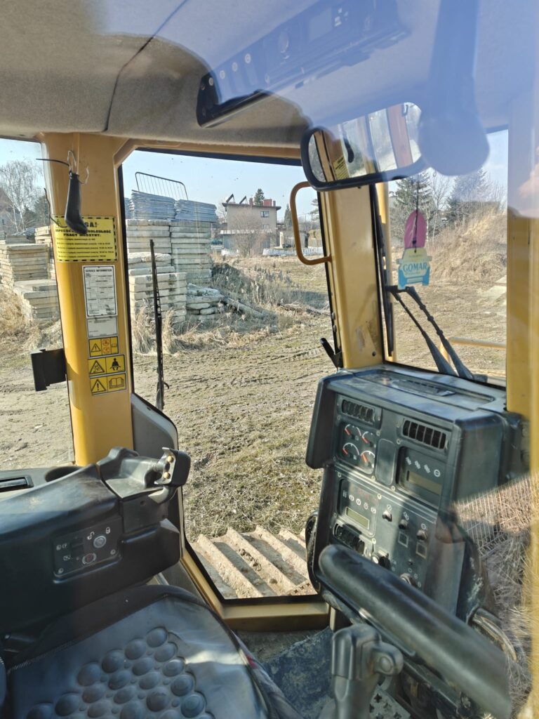 Caterpillar D5N LGP 2004r