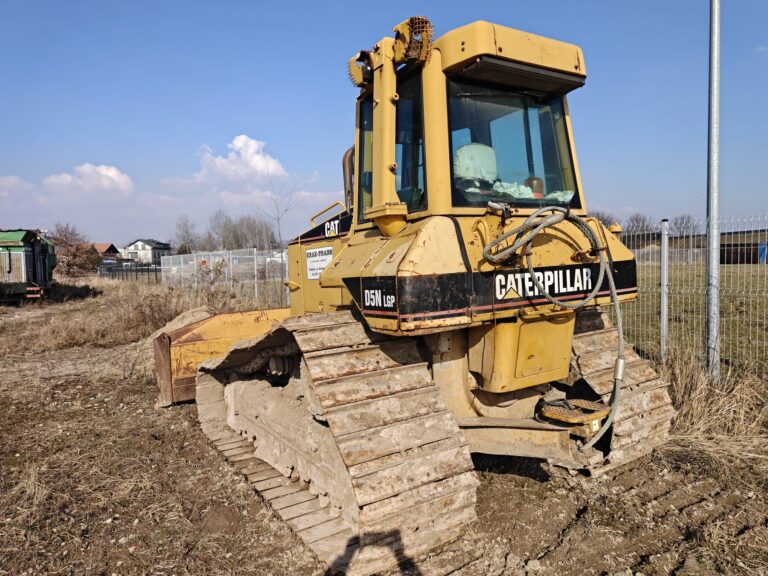 Caterpillar D5N LGP 2004r