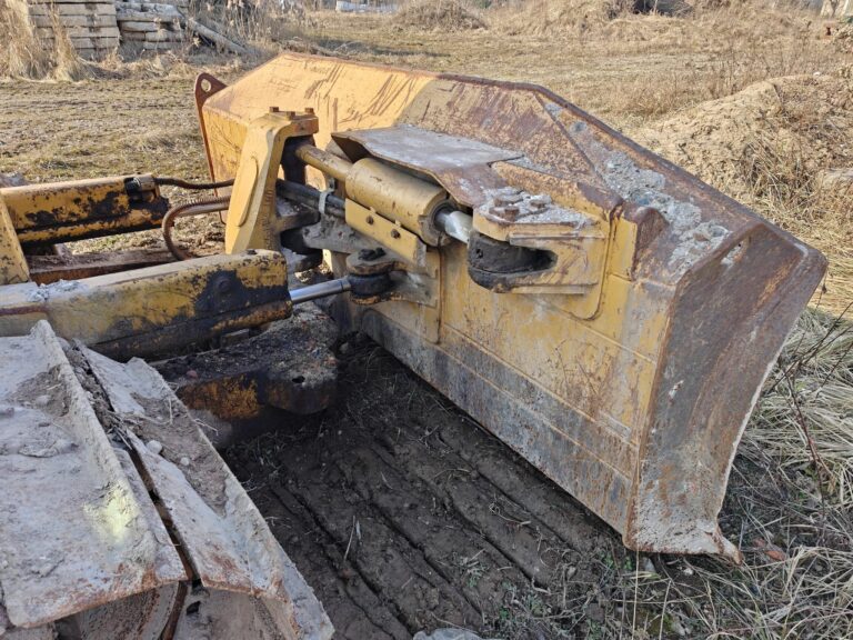 Caterpillar D5N LGP 2004r
