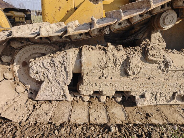 Caterpillar D5N LGP 2004r