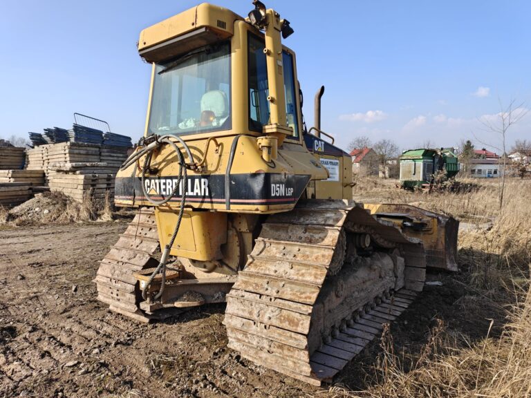 Caterpillar D5N LGP 2004r