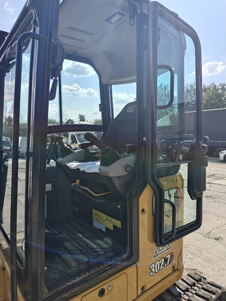 Caterpillar 302.7 2023r