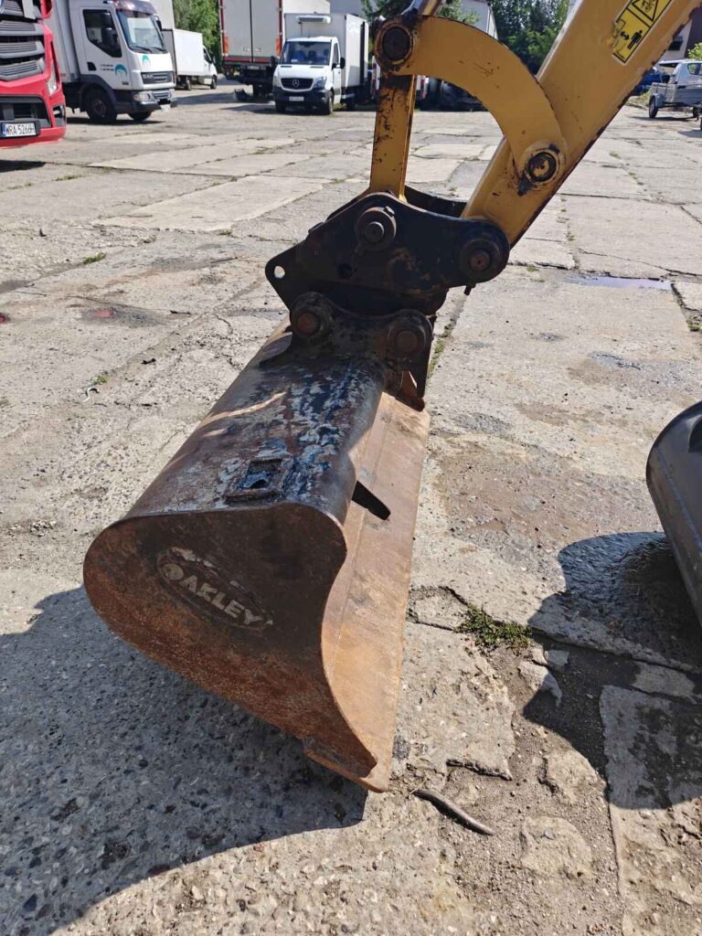 Caterpillar 302.7 2023r