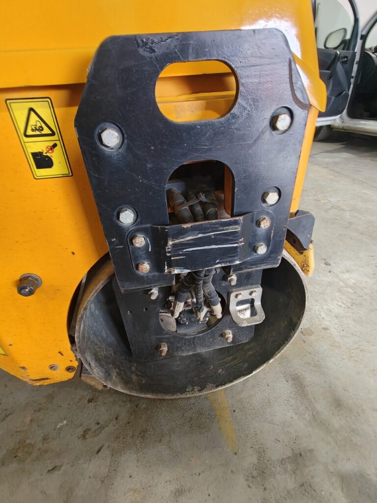 JCB 3T 2020r