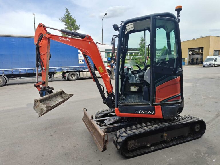 Kubota U27-4 2017r