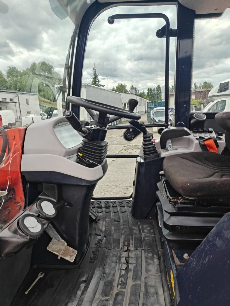 Kubota R090 2023r