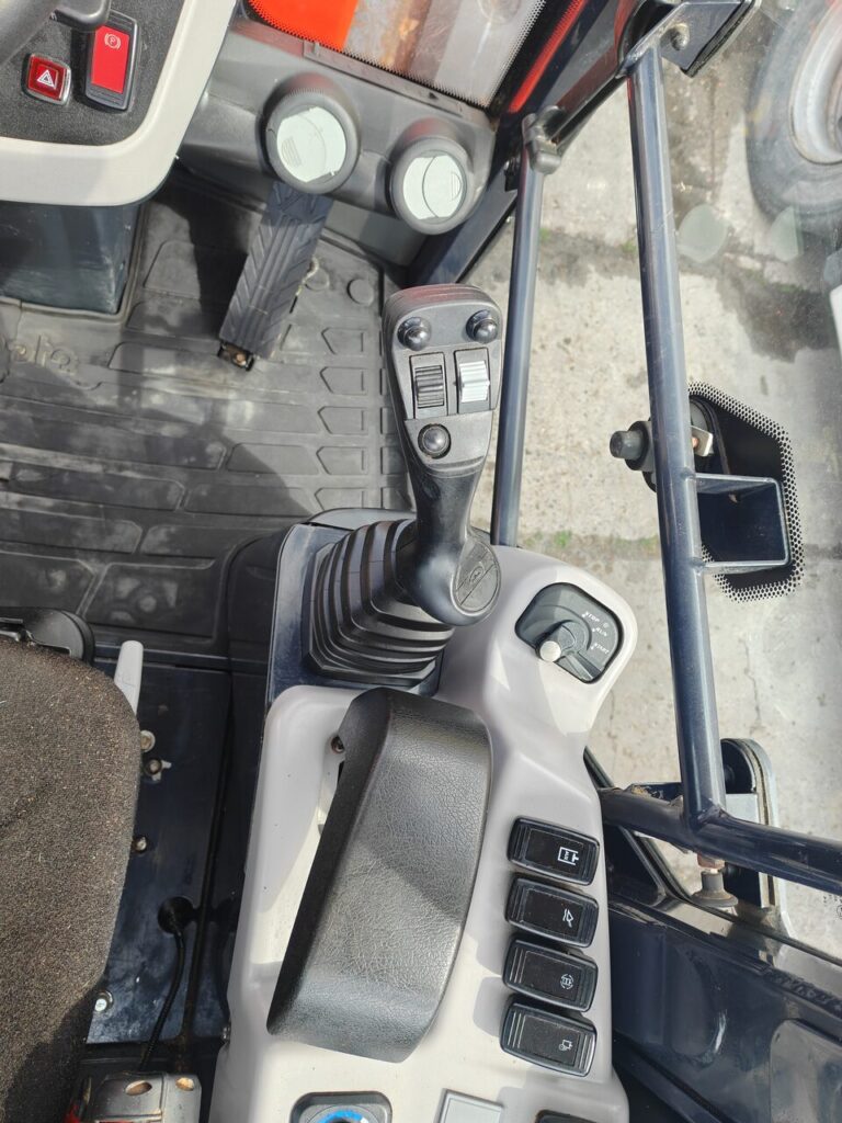 Kubota R090 2023r
