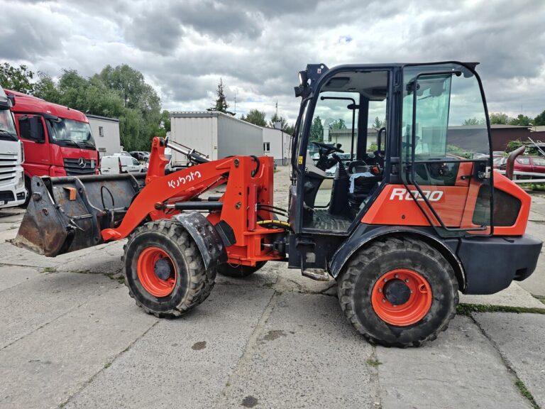 Kubota R090 2023r