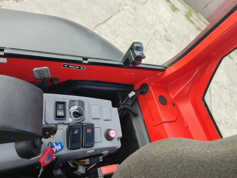 Kubota U27-4 2021r