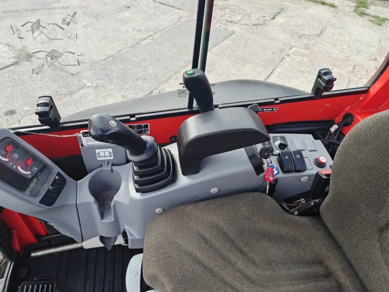 Kubota U27-4 2021r