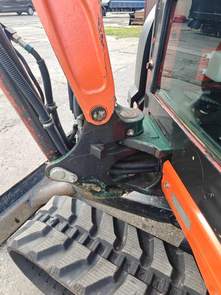 Kubota U27-4 2021r