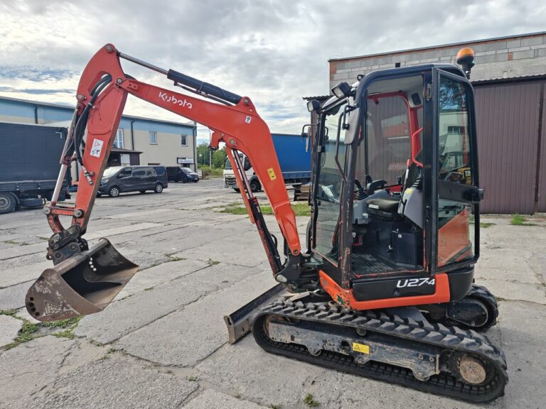 Kubota U27-4 2021r