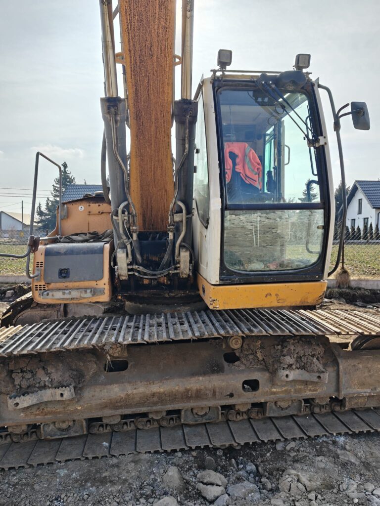 Liebherr R906LC Litronic 2013r