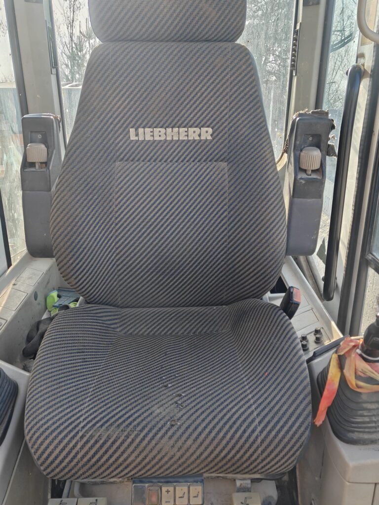 Liebherr A914 2006r