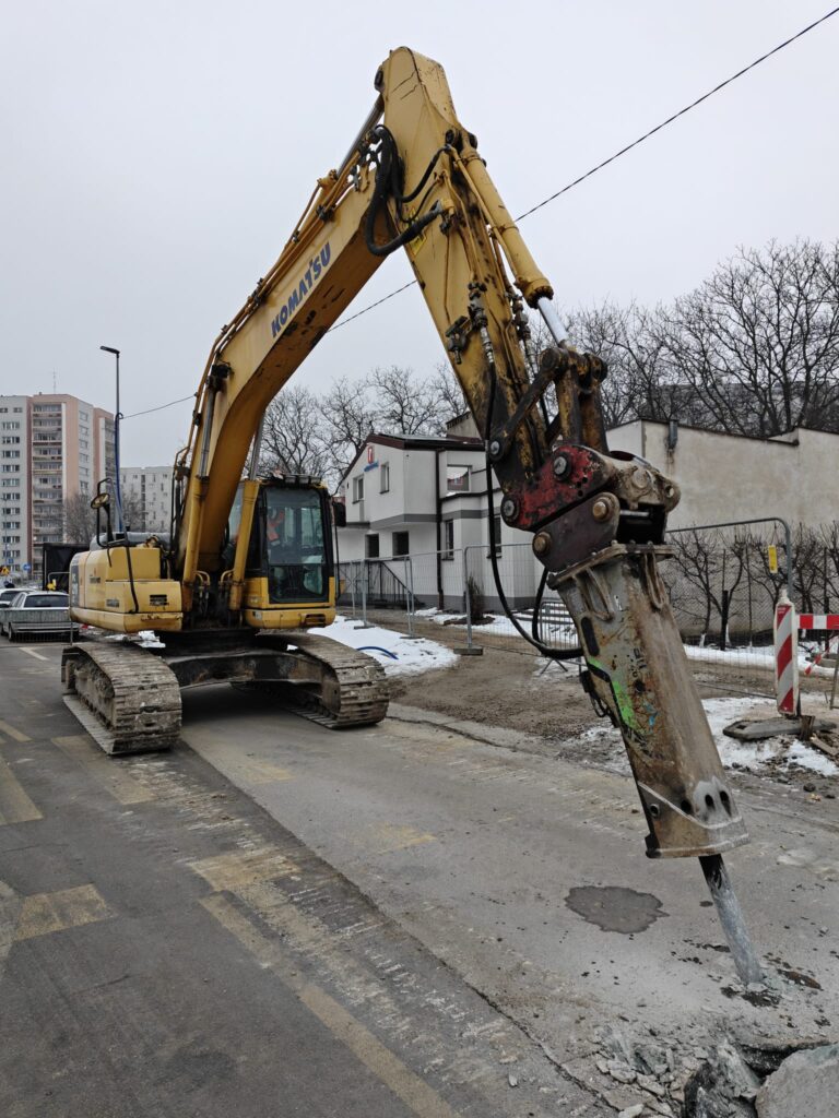 Komatsu PC210LC-8 2011r