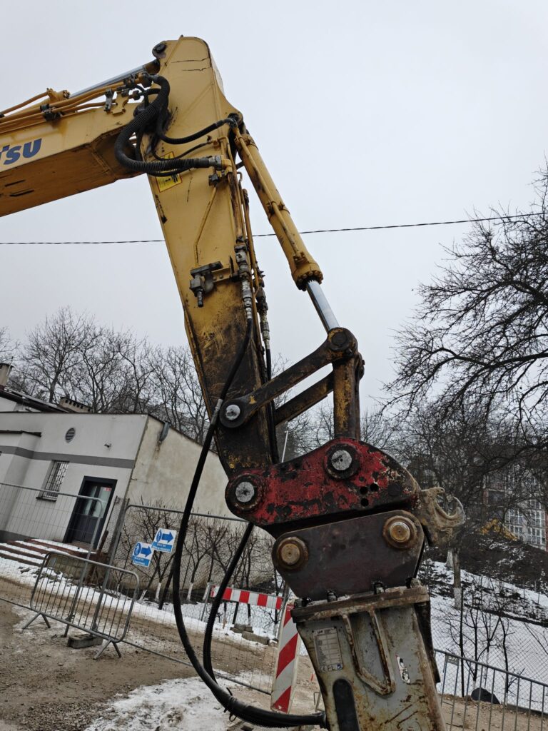 Komatsu PC210LC-8 2011r