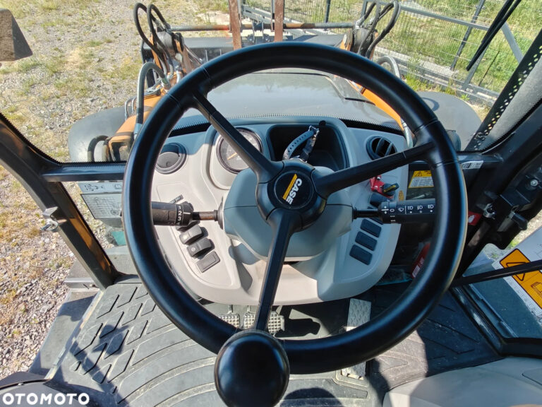 Case 695SV 2022r