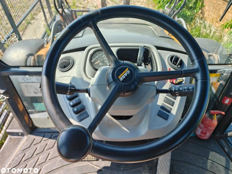 Case 695SV 2022r