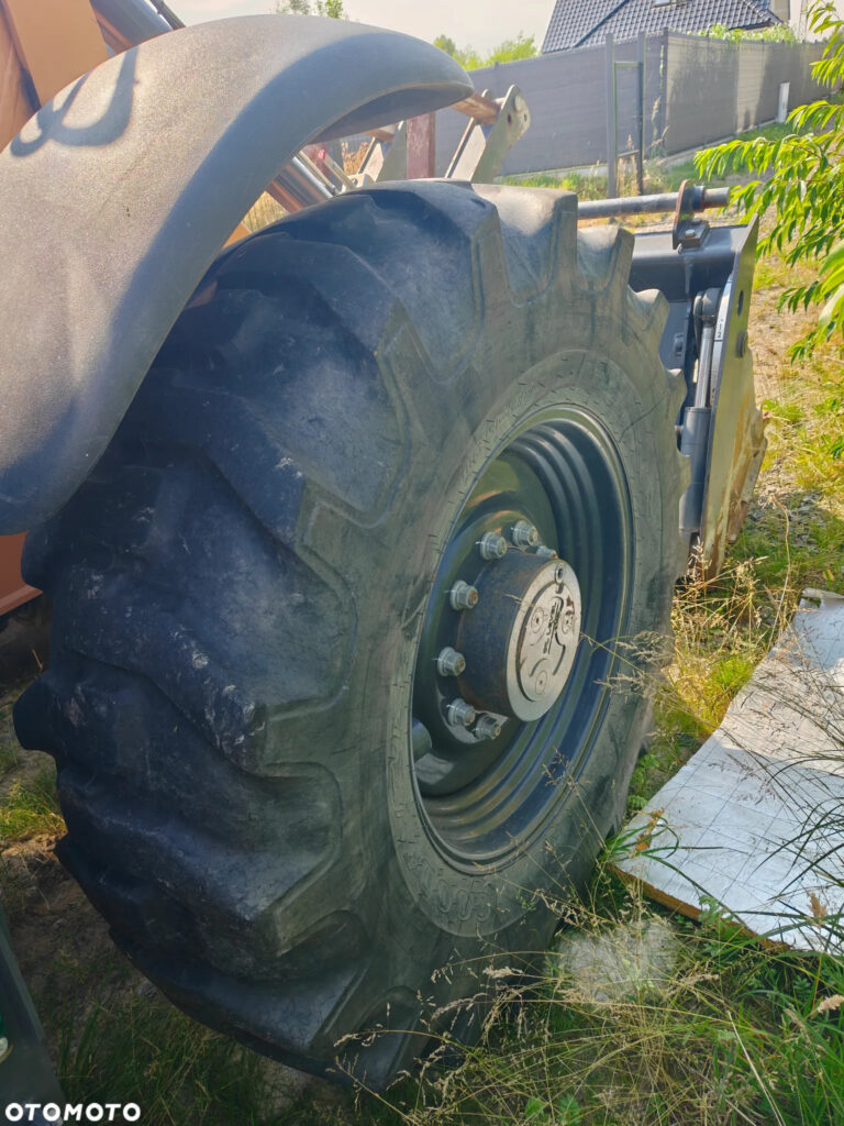 Case 695SV 2022r