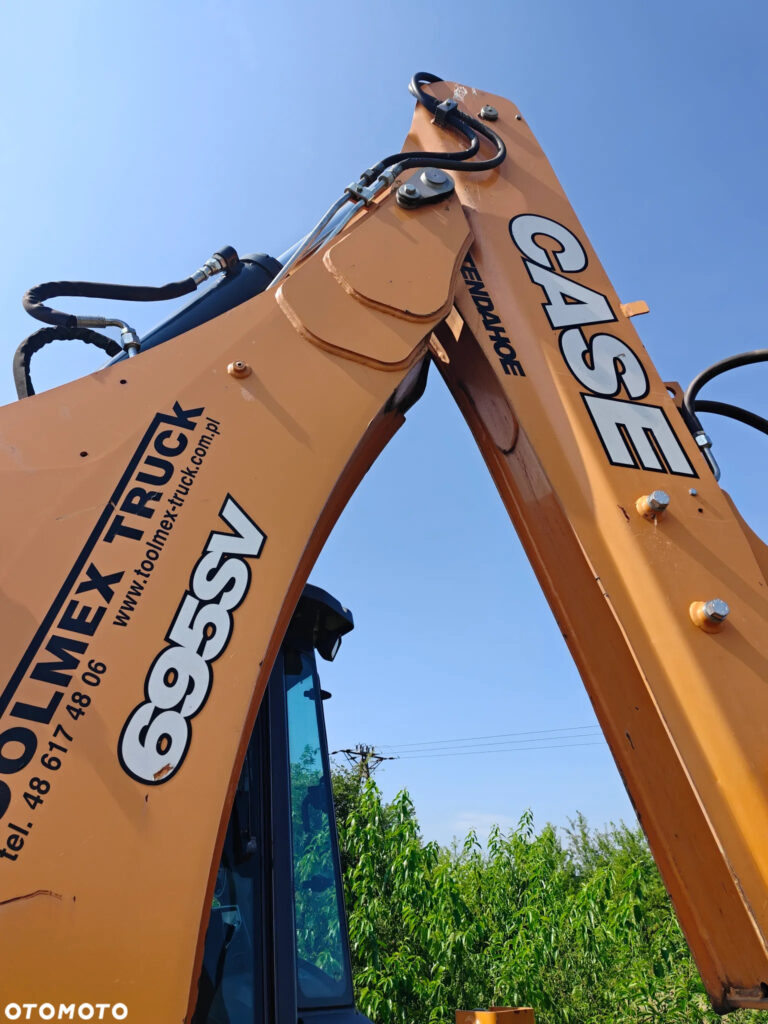 Case 695SV 2022r