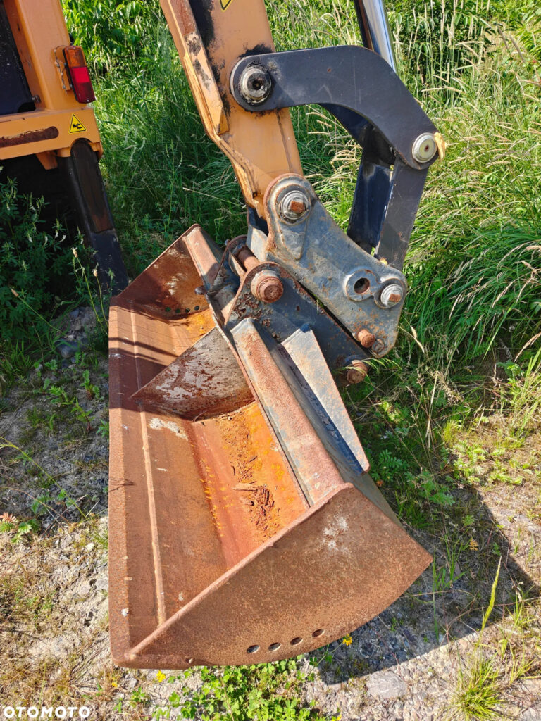 Case 695SV 2022r