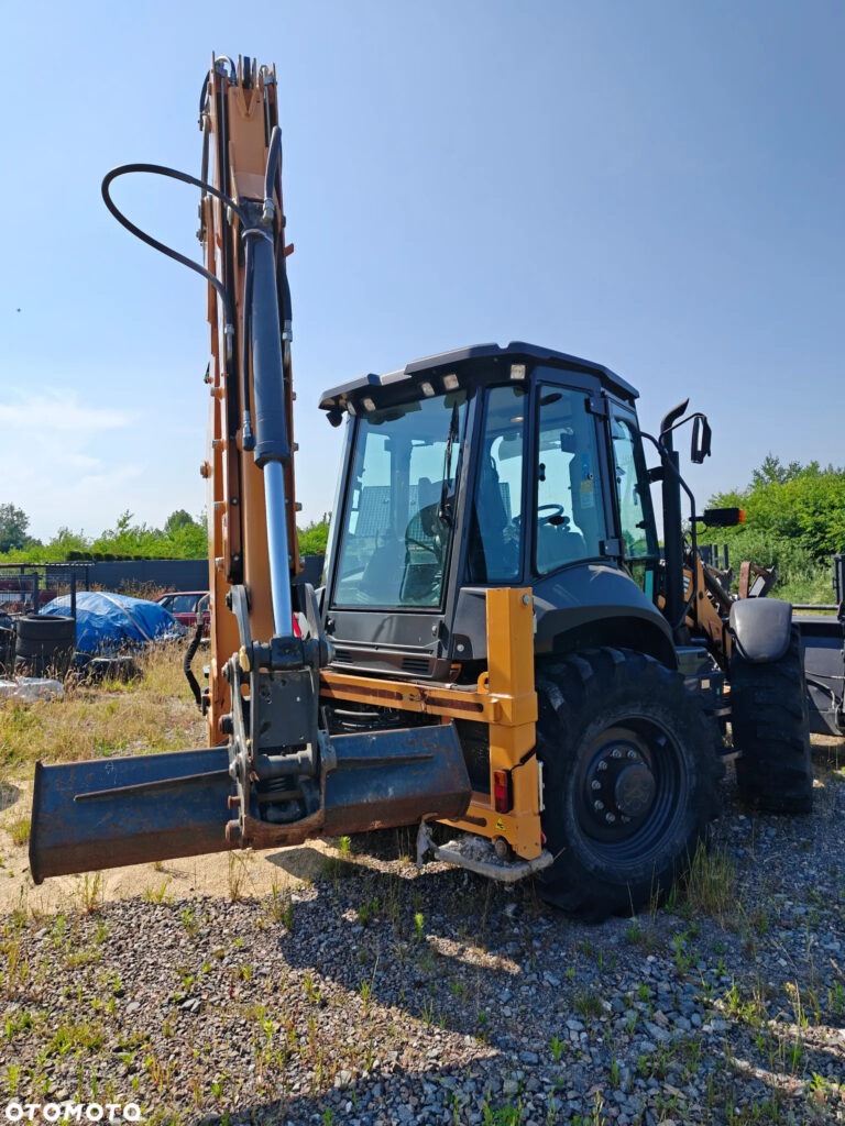Case 695SV 2022r