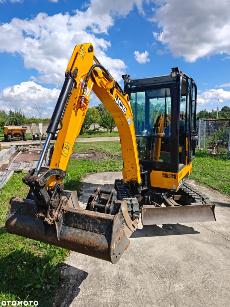 JCB 19C-1 PRO 2023r