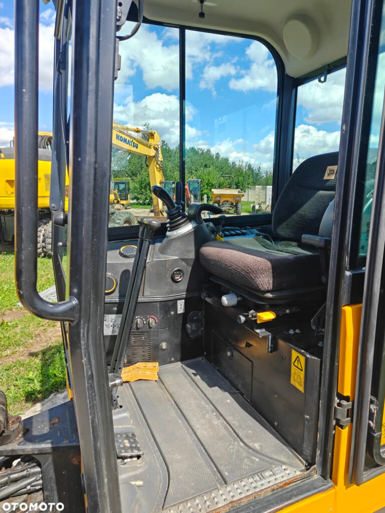 JCB 19C-1 PRO 2023r